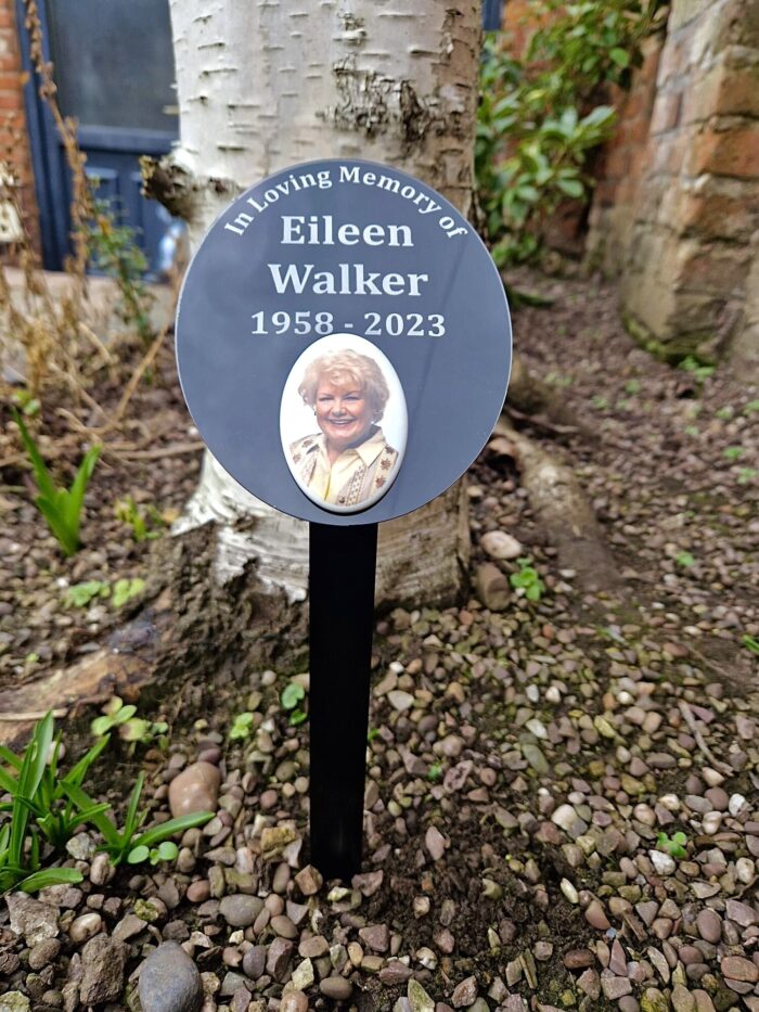Oval Perspex Commemorative Plaque with Photograph - Image 3