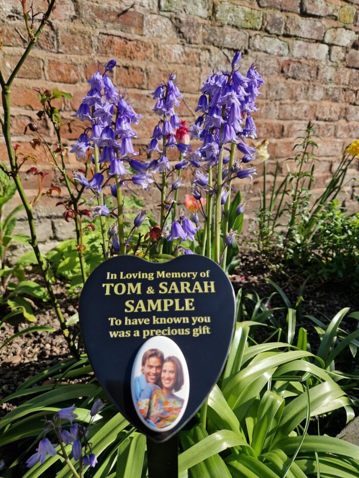 Small Granite Style Heart Commemorative Plaque with Photograph - Image 3